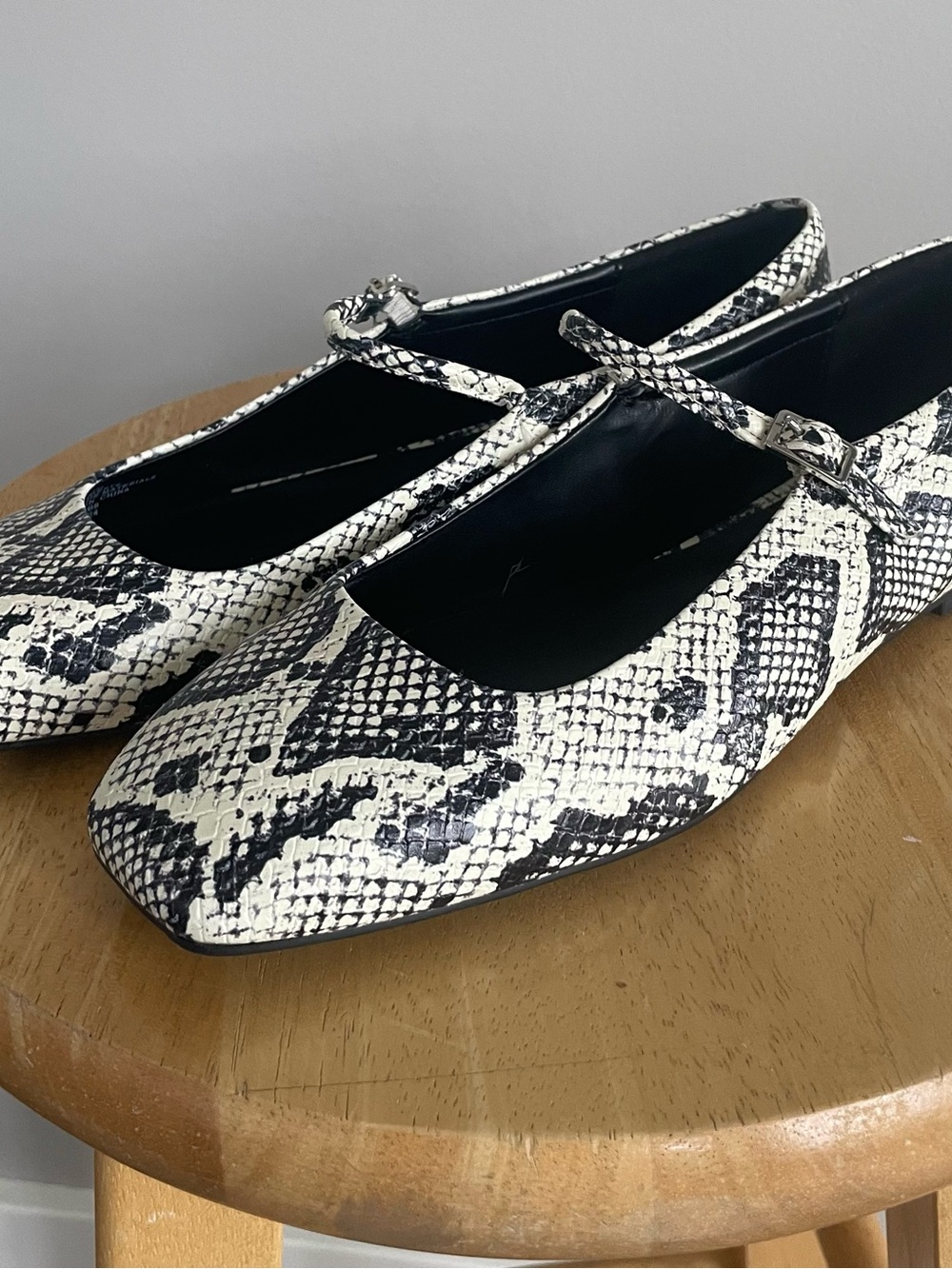 Calvin Klein Black & Cream Snake-Print Mary Jane Flats
